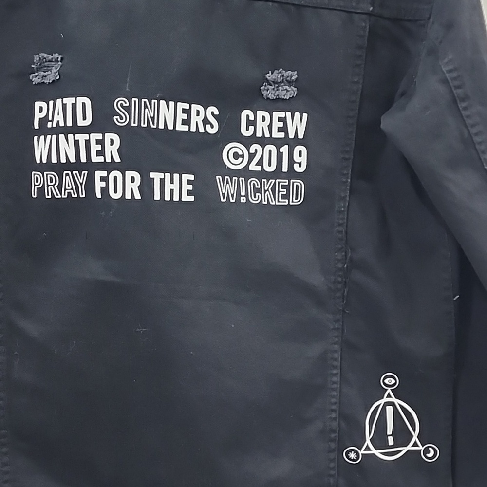 Panic! At The Disco Winter 2019 Pray For The Wicked Tour Jacket - Picture 8 of 12
